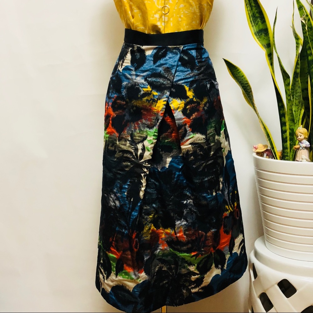 - Top Shop Skirt